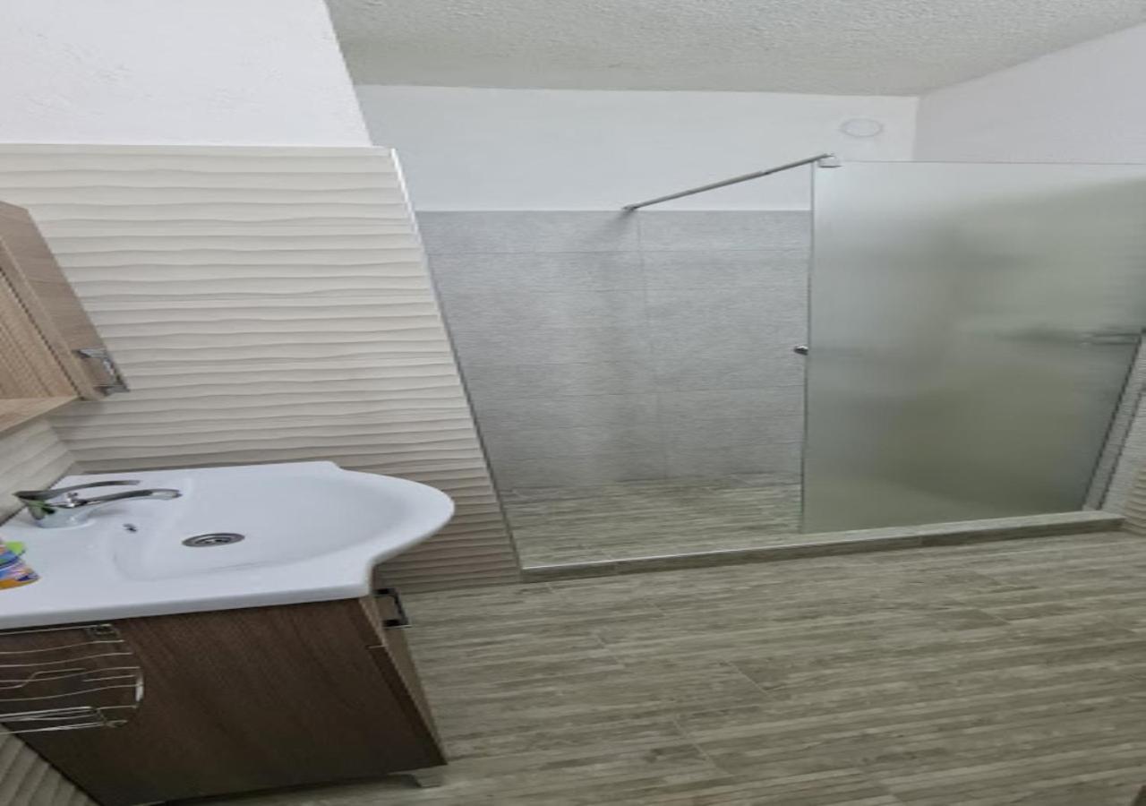 Oazis Apartman 하르카니 외부 사진