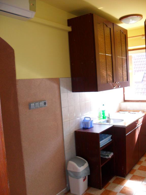 Oazis Apartman 하르카니 외부 사진